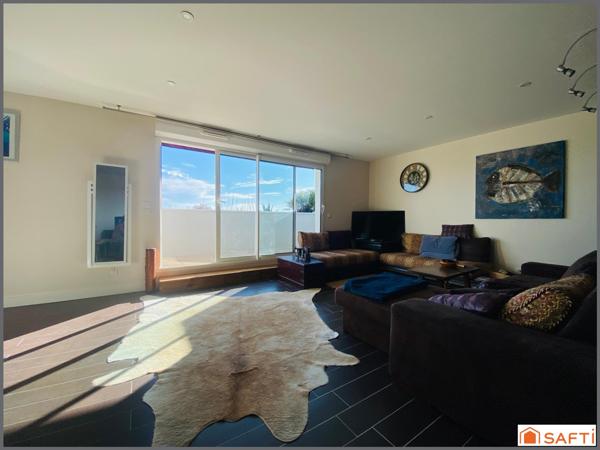 Merignac ARLAC / SAINT AUGUSTIN / T5 / 124M2 / DERNIER ETAGE / LUMINEUX / VUE DEGAGEE / TERRASSE 44m2 / DEUX PLACES DE PARKING