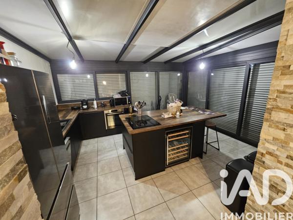 Maison à vendre 4 pièces 93 m² Chemillé-en-Anjou