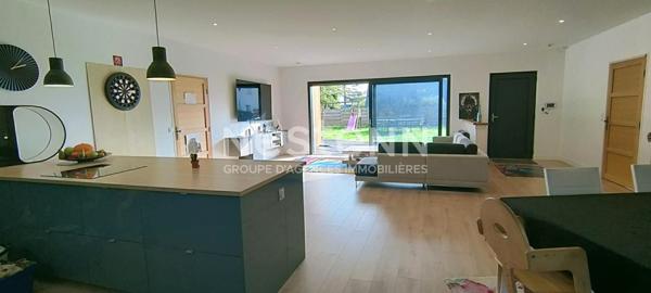 Maison contemporaine a Binic 7 pieces de 165 m2