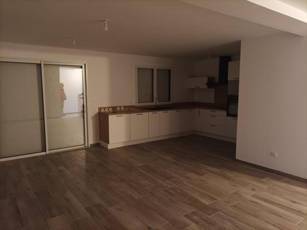 Maison de 126 m2 dans un quartier paisible de La Baule, nichée sur un vaste terrain de 800 m2