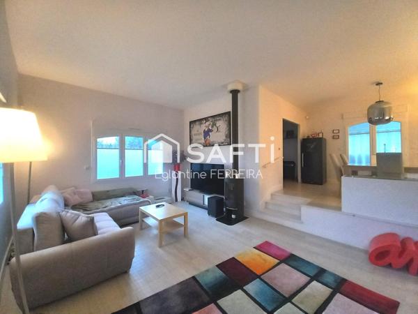 CHATEAUROUX, QUARTIER ST CHRISTOPHE, PAVILLON T7, JARDIN ET GARAGE