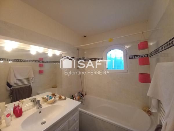 CHATEAUROUX, QUARTIER ST CHRISTOPHE, PAVILLON T7, JARDIN ET GARAGE