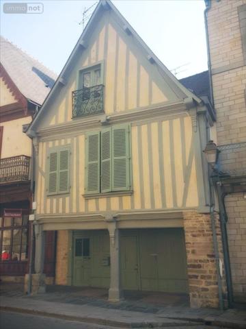 Immeuble à vendre à Vitré en Ille-et-Vilaine (35500), ref : 35131-949874