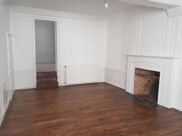 Immeuble à vendre à Vitré en Ille-et-Vilaine (35500), ref : 35131-949874