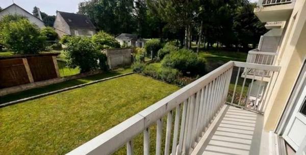 Appartement Crepy En Valois 1 pièce(s) 25.45 m2