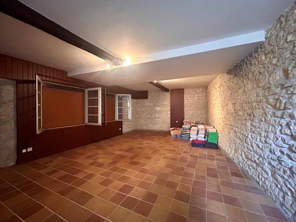 IMMEUBLE DE RAPPORT - MONTAMISE Montamisé (86360)
