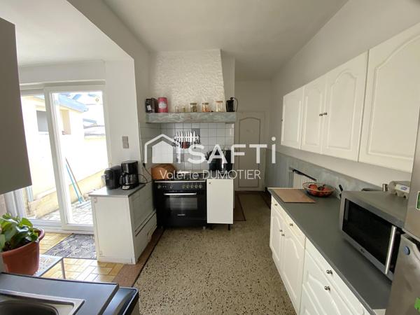 Maison saint-quentinoise lumineuse en excellent état avec 3 chambres