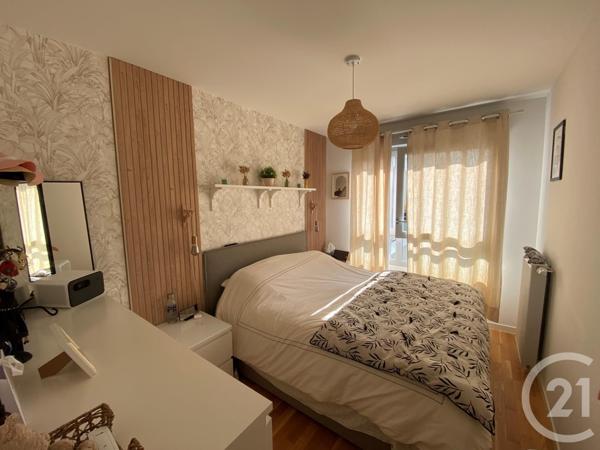 Appartement F4 à vendre  4 pièces - 82,85 m2 BAGNEUX - 92