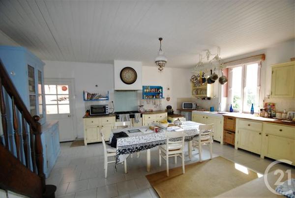 maison à vendre  9 pièces - 237,50 m2 LASSAY LES CHATEAUX - 53