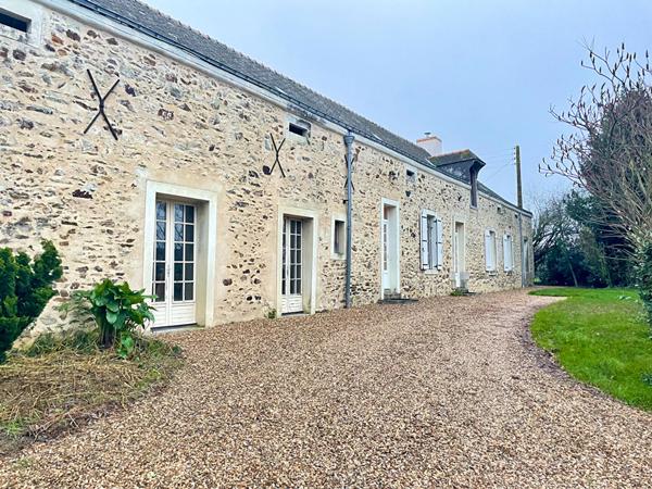 Maison Chateau Gontier Sur Mayenne 3 pièce(s) 100.25 m2