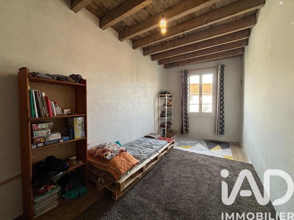 Immeuble à vendre 485 m² Chambéon