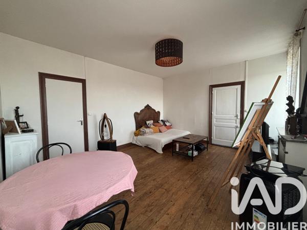 Immeuble à vendre 485 m² Chambéon