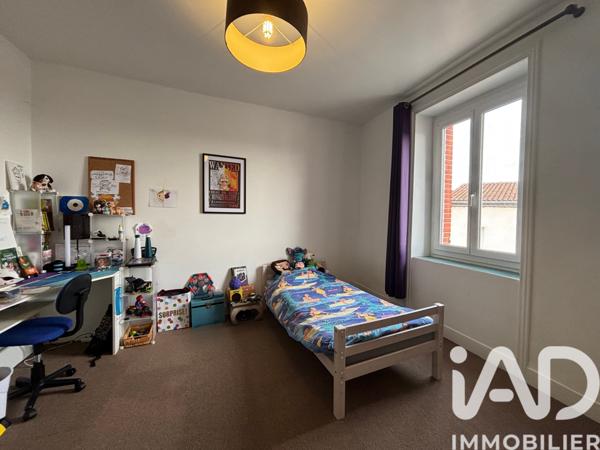 Immeuble à vendre 485 m² Chambéon