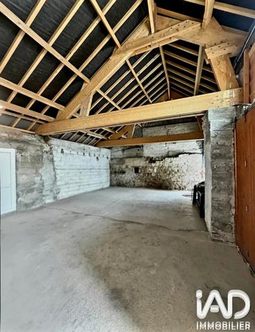 Maison à vendre 7 pièces 220 m² Étroussat