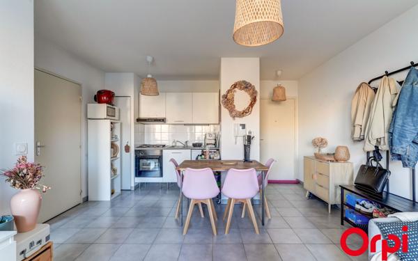 Appartement à vendre    2 pièces • 37 m2 Vénissieux