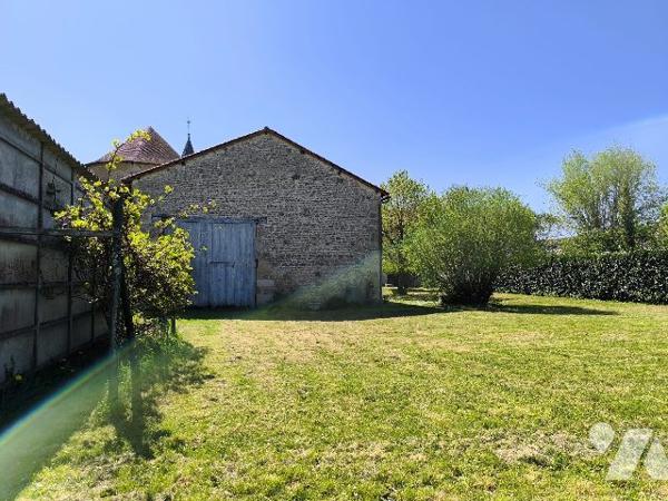 BELLE MAISON STUDIO GRAND JARDIN DEPENDANCES