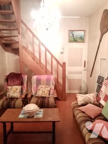 MAISON CHARMANTE AU CALME,  PROCHE TOUTES COMMODITES et A77