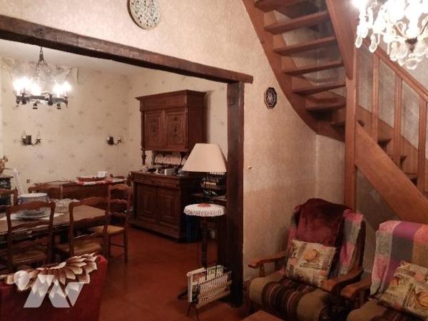 MAISON CHARMANTE AU CALME,  PROCHE TOUTES COMMODITES et A77