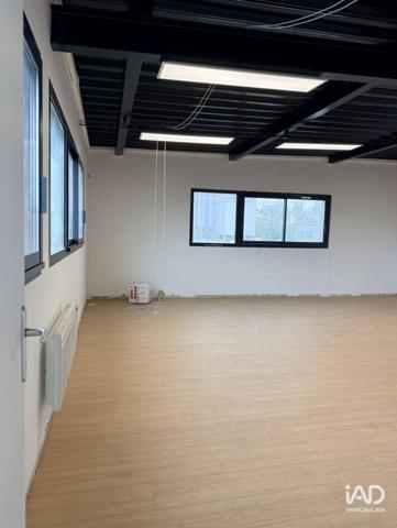 Location local d’activité 470 m² Villeneuve-Tolosane