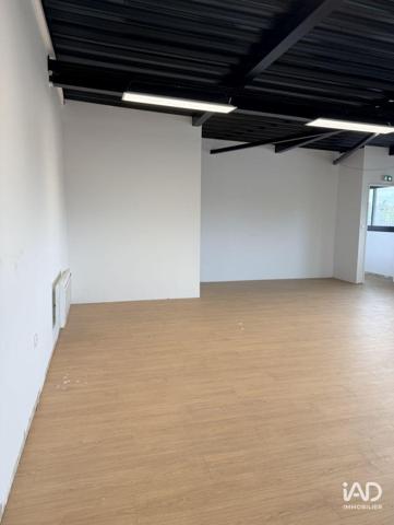 Location local d’activité 470 m² Villeneuve-Tolosane