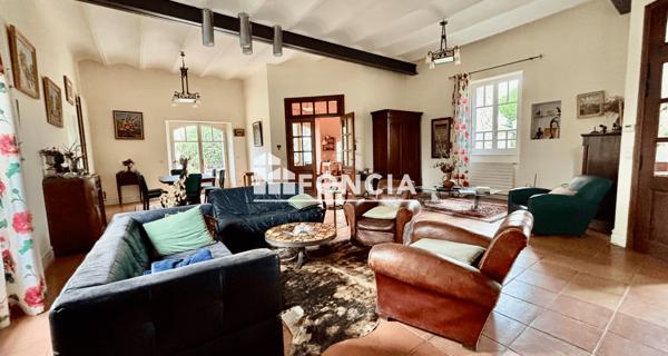 À vendre Maison 7 pièces 300 m² - Montagnac 34530