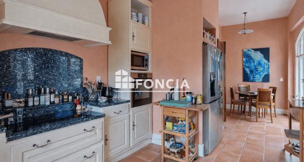 À vendre Maison 7 pièces 300 m² - Montagnac 34530