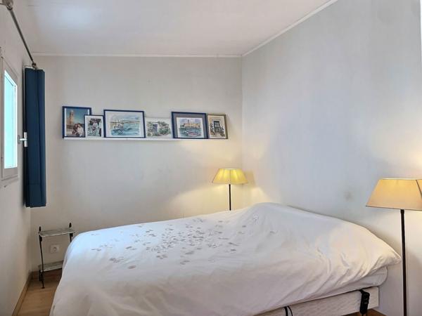 Loft lumineux de 115 m² avec terrasse — Quartier gare