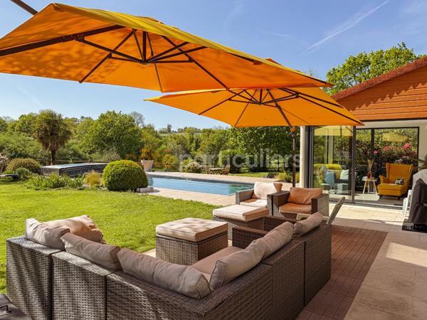 Vente Maison235 m² - 7 Pièces - BOURGVALLEES (50750)