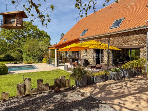 Vente Maison235 m² - 7 Pièces - BOURGVALLEES (50750)