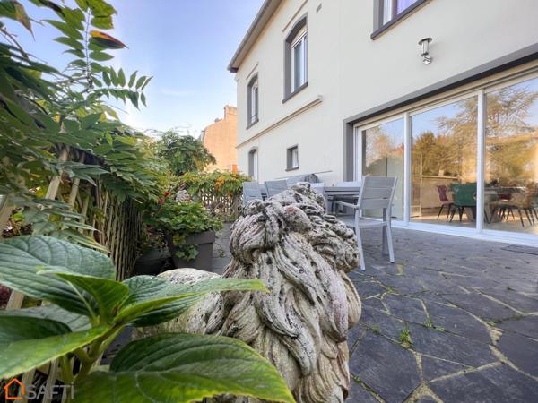 Maison de ville + studio annexe - 231 m2