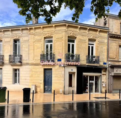 Immeuble à vendre 9 pièces de 159 m²