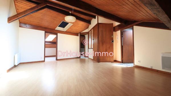 Immeuble à vendre 9 pièces de 159 m²