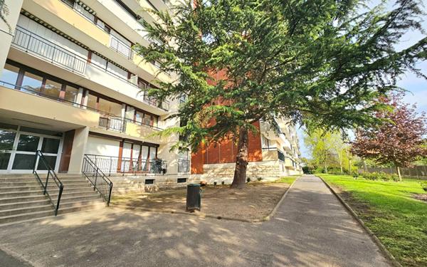Appartement à vendre    3 pièces • 63 m2 Villiers-sur-Marne