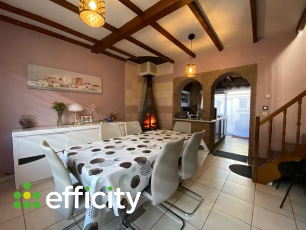Maison
         4 pièces
        - 114 m² Exclusivité 155 000 € *