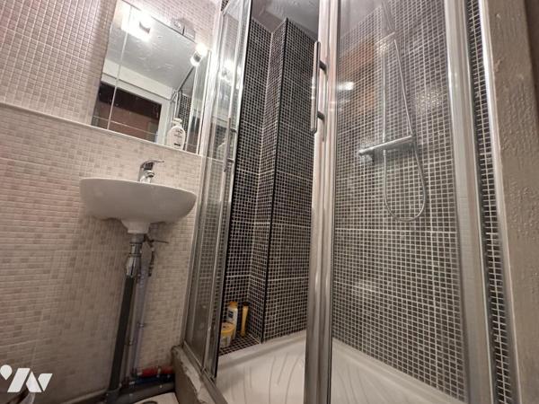 A VENDRE VANNES Sud, proximité Conleau, en impasse au calme, maison 198 m² hab. jardin 