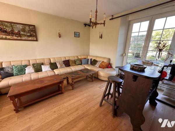 A VENDRE VANNES Sud, proximité Conleau, en impasse au calme, maison 198 m² hab. jardin 