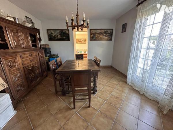 A VENDRE VANNES Sud, proximité Conleau, en impasse au calme, maison 198 m² hab. jardin 