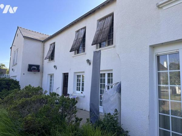 A VENDRE VANNES Sud, proximité Conleau, en impasse au calme, maison 198 m² hab. jardin 