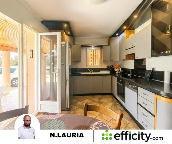 Maison
         6 pièces
        - 145 m² Exclusivité 420 000 € *