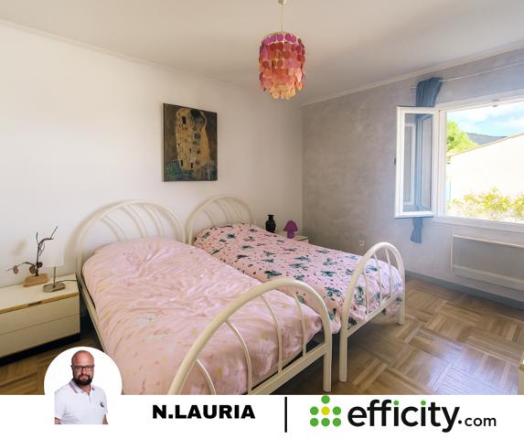 Maison
         6 pièces
        - 145 m² Exclusivité 420 000 € *