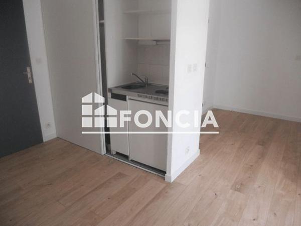 Location Studio 18.53 m² - 6 ALLEE DE L'ILE MEABAN Vannes 56000