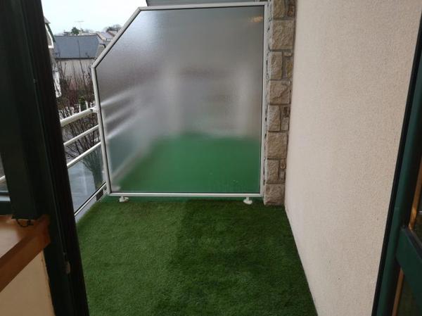 Studio très lumineux avec terrasse !