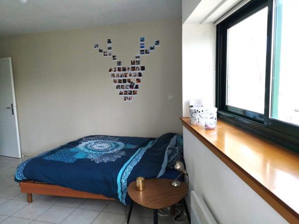 Studio très lumineux avec terrasse !