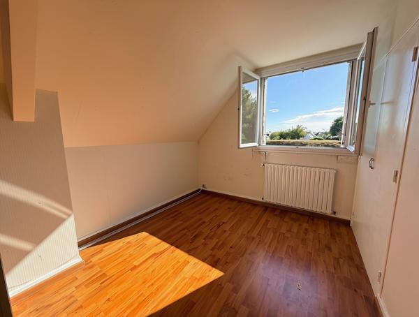 Maison 4 pièce(s) 3 chambre(s) 105 m²