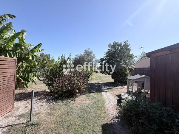 Maison
         6 pièces
        - 165 m² Exclusivité 259 000 € *
