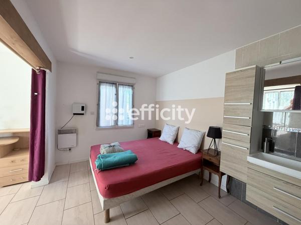 Maison
         6 pièces
        - 165 m² Exclusivité 259 000 € *