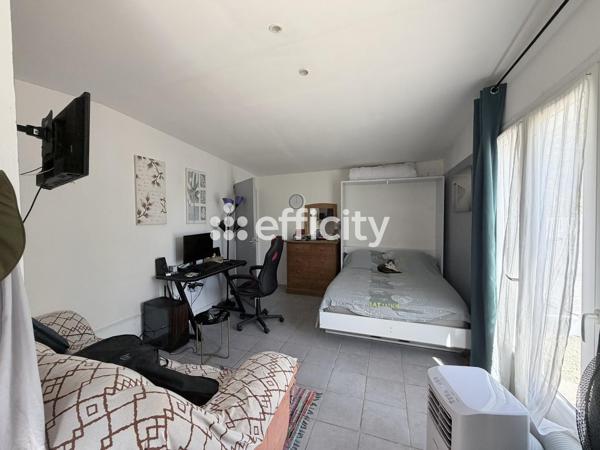 Maison
         6 pièces
        - 165 m² Exclusivité 259 000 € *