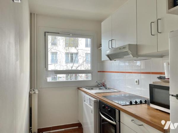 EXCLUSIVITE - STUDIO - BALCON - PARKING