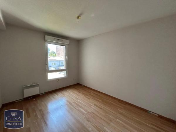 Appartement à louer 2 pièces 46.95m² Tourcoing (59200)