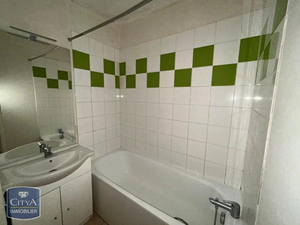 Appartement à louer 2 pièces 46.95m² Tourcoing (59200)